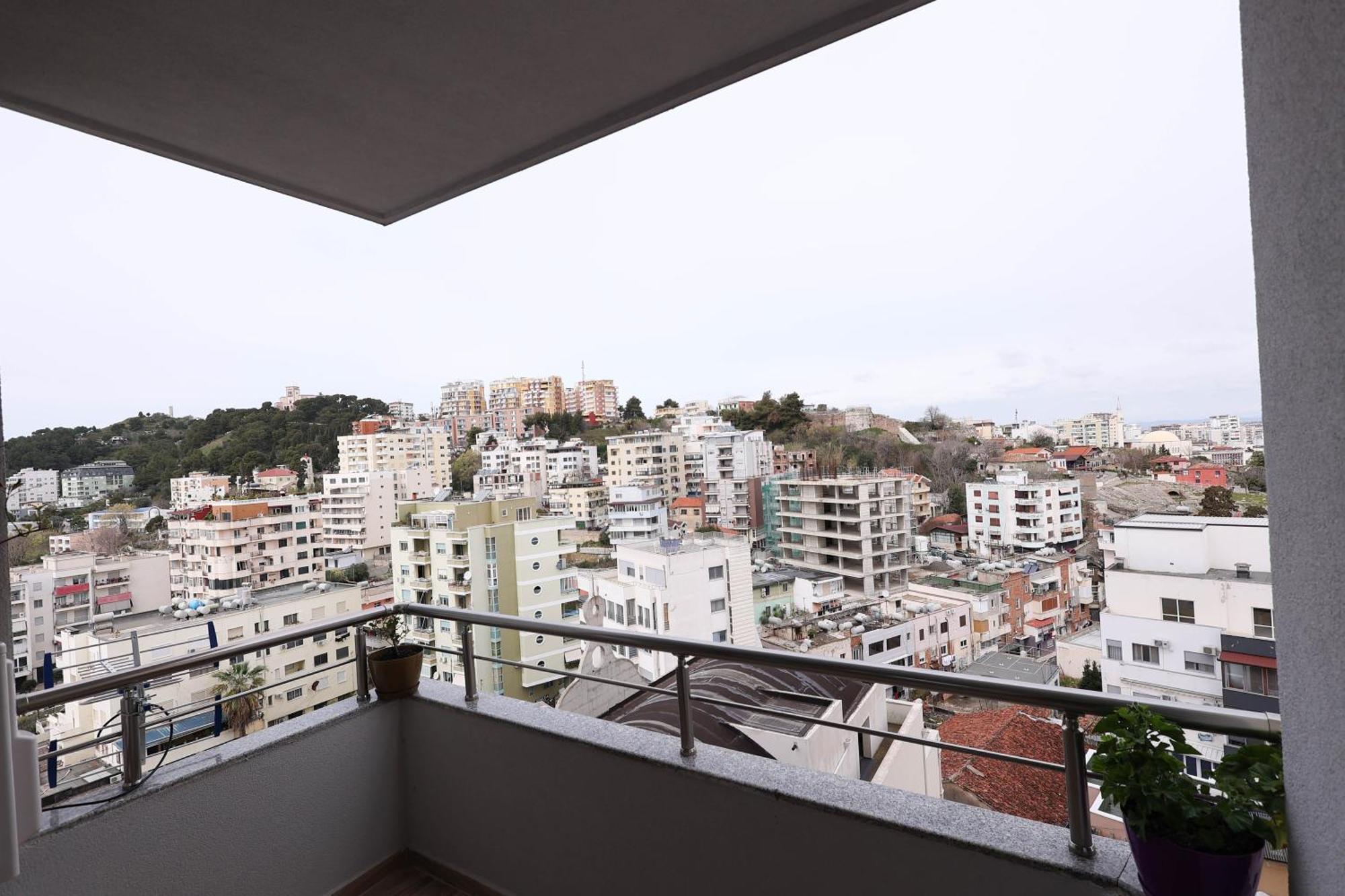Grandstay Apartments Durrës Exterior foto